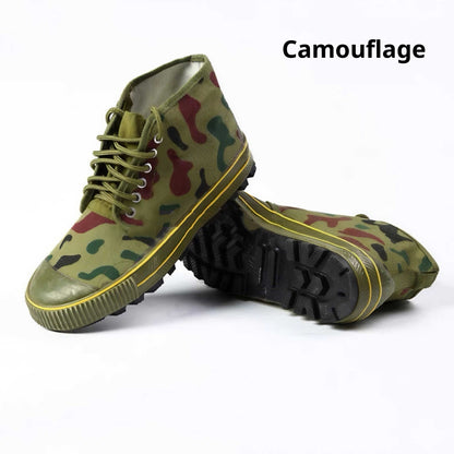 Rutschfeste und geruchsfreie Schuhe im Freien