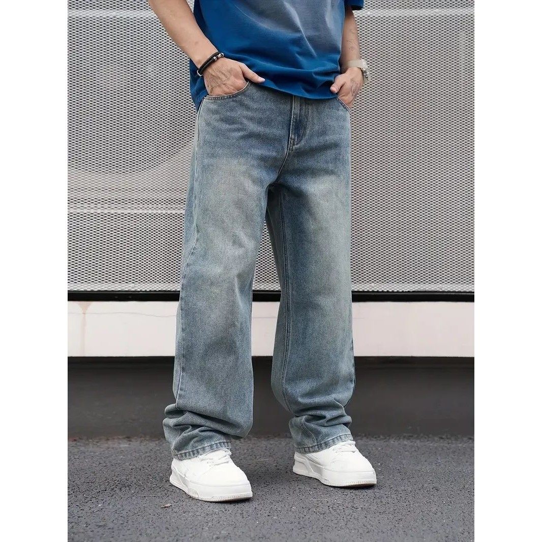 Lässige Straight-Leg Jeans in Light Blue