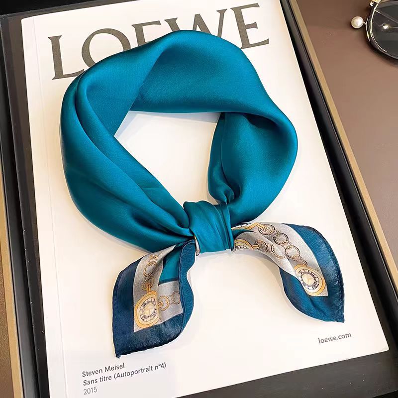 High-end Ladies' Small Square Handkerchief