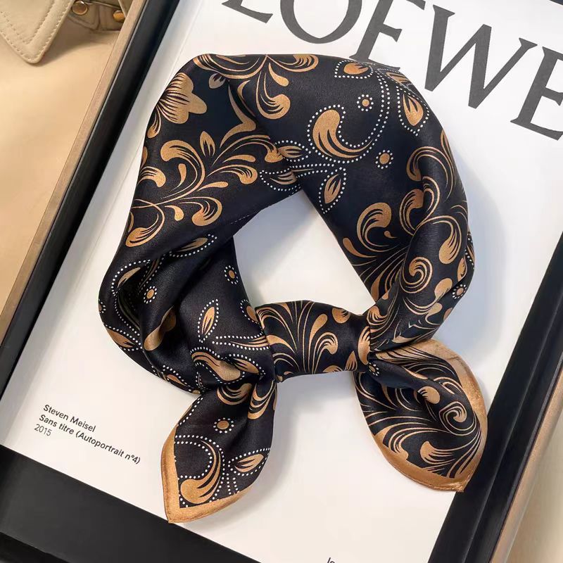 High-end Ladies' Small Square Handkerchief