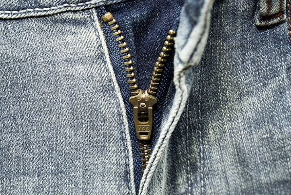 Neue zerrissene Stretch Slim Fit