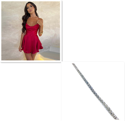 Rückenfreies Satin - Kleid