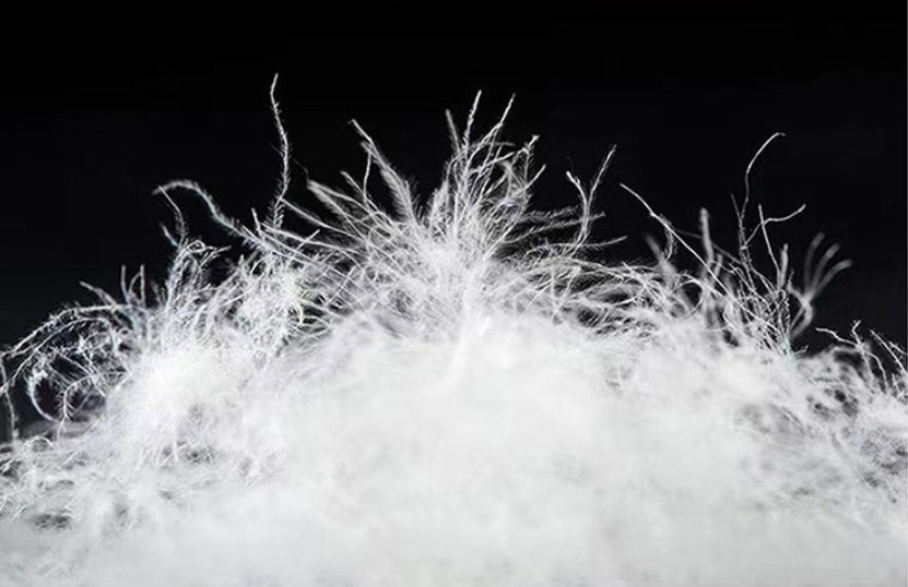 Verdickte Daunenjacke mit Kapuze