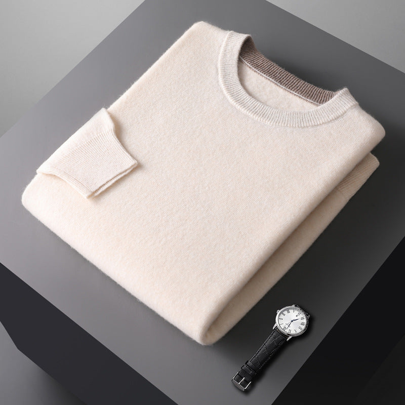 Strickverdickter Pullover mit Rundhalsausschnitt