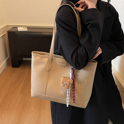 Niche Fashion Retro Shoulder Tote For Commuting